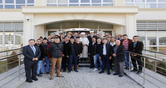 Gümülcine Müftüsü İbrahim Şerif ve Batı Trakyalı gençlerden Diyanet’e