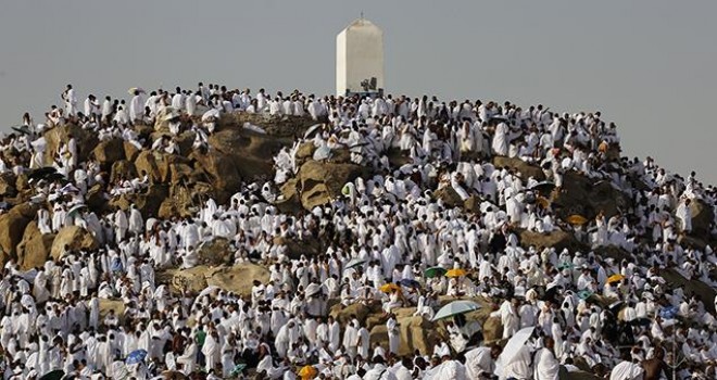 Arafat hacı adaylarını bekliyor…