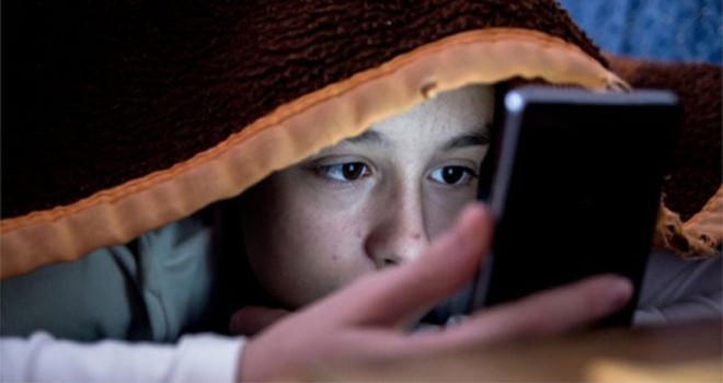 Apple'den Çağrı, Çocuklarda telefon bağımlılığına çare bulun