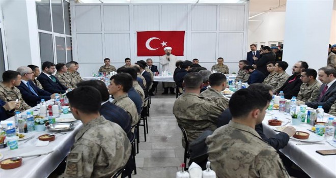 Erbaş, Fatihler JÖH Tabur Komutanlığını ziyaret etti