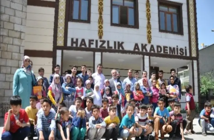 Muş'ta Yaz Kur'an Kursları Başladı