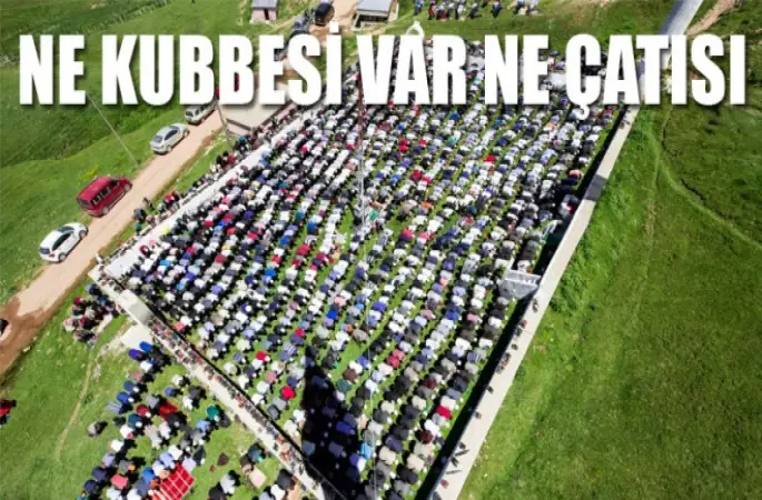 Gümüşhane'de  Bu Caminin Ne Kubbesi Ne Çatısı Var