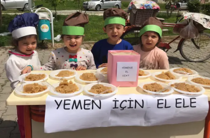Ceyhan’da Minik Öğrencilerden Yemen'e Destek