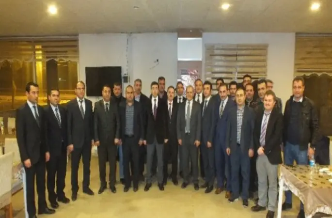 Müftü Ali Üney’e veda yemeği