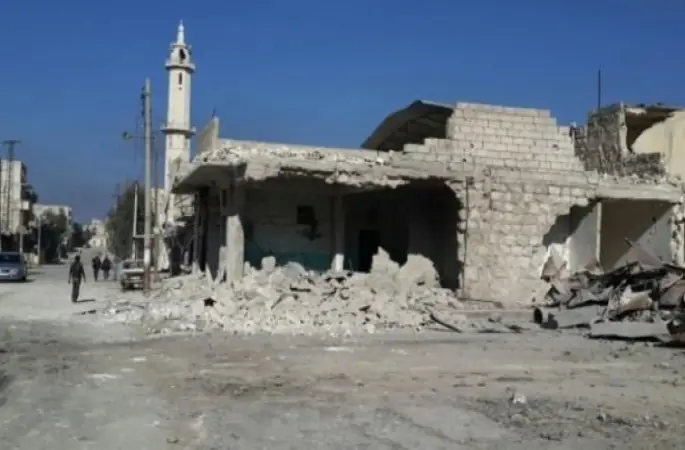 Namaz ve ezanı yasakladılar