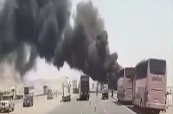 Türk Hacılarını taşıyan otobüs kaza yaptı