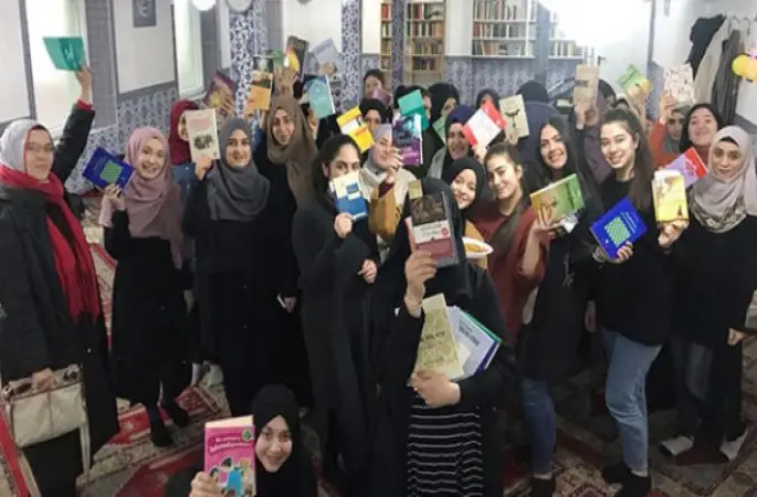 Kitabını al gel, camide oku projesi