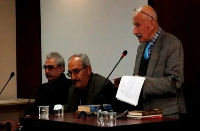 Emekli müftü Aydın, Cumhurbaşkanlığı adaylığı için Perinçek'e imza verdi