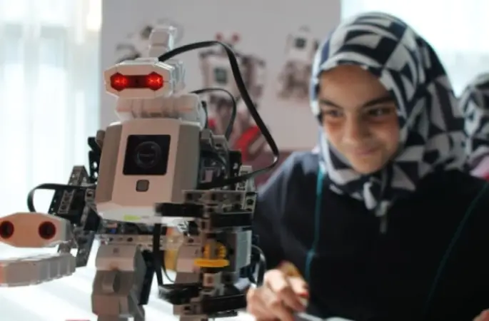 Hafızlık öğrencileri robotik kodlama öğreniyor