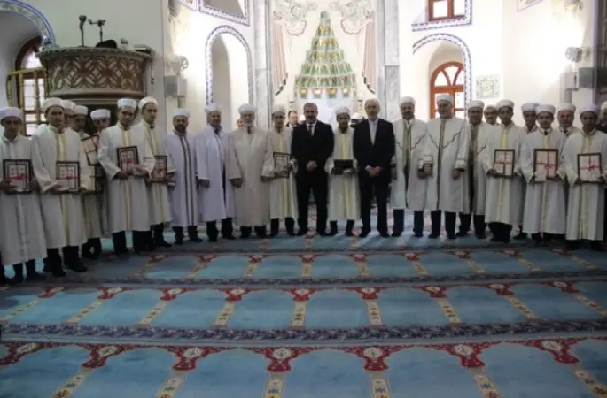 Kütahya'da 14 Hafız İçin İcazet Merasimi Düzenlendi