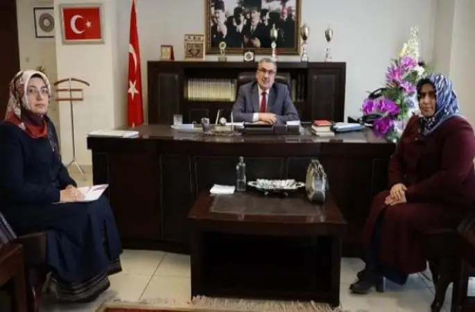 Kahramanmaraş Aile ve Dini Rehberlik Bürosu, ailevi sorunları çözüyor