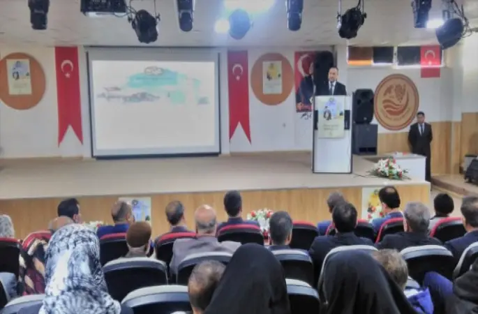 Adıyaman'da Hazreti Peygamber ve Gençlik" Konferansı