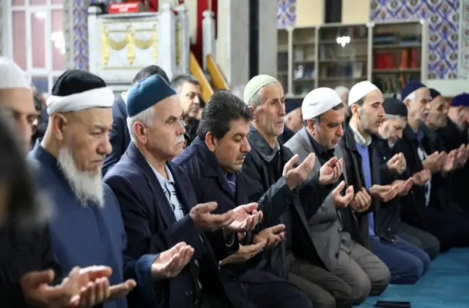 Esenler Ordumuz İçin Duada...