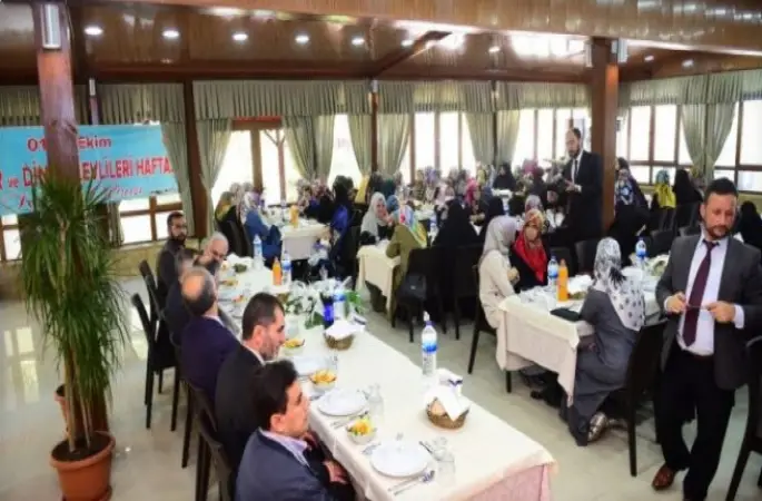 Din Görevlileri yemekte buluştu