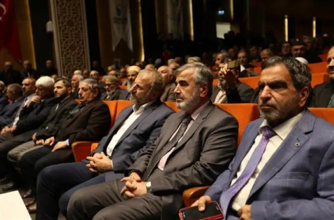 Esenler’de Mevlid-i Nebi konferansı