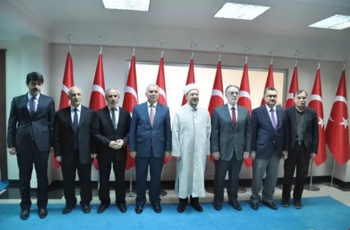 Diyanet İşleri Başkanı Erbaş Muş'ta