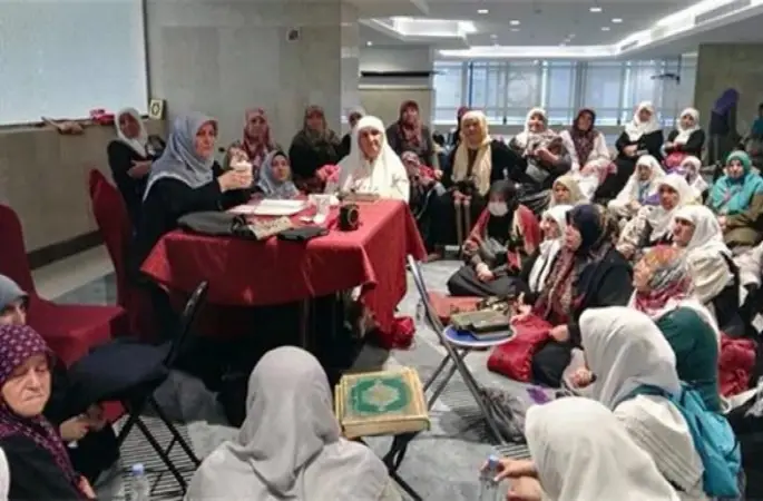 Diyanet’ten kutsal topraklarda hacı adaylarına özel irşad programı…