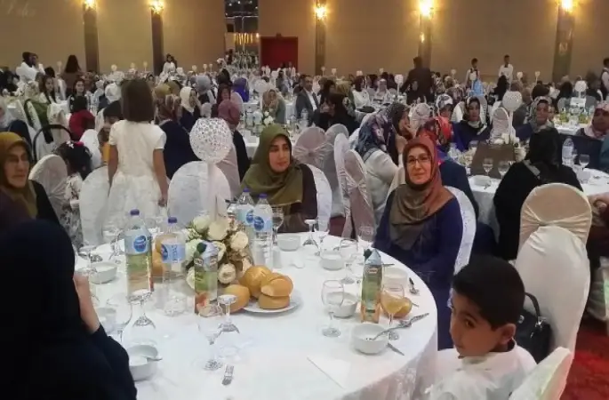 Daire Başkanı Bilgiç, Kızını Evlendirdi