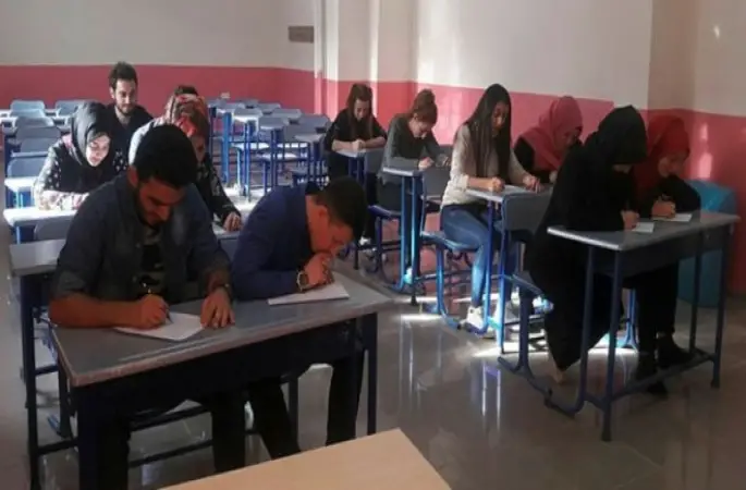 Başarılı Üniversiteli Gençler Umreye Gidiyor