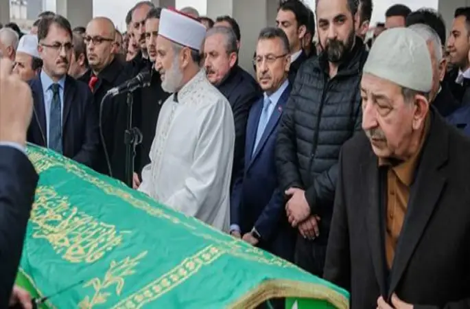 Hafız İsmail Coşar ve Eşi son yolculuğuna uğurlandı