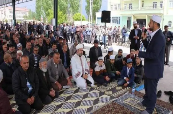 Tomarza'da yağmur ve şükür duası yapıldı