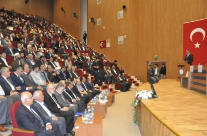 Şırnak'ta “Uluslararası İbnü'l Cezeri” Paneli Düzenlendi