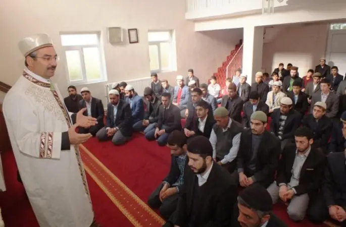 Müftü Erhan,Eğitim alınan yerler Suffa'nın küçük şubeleridir