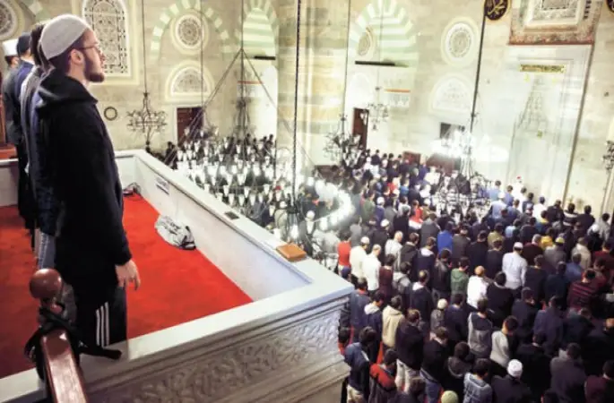 Her camiye bir 'gençlik kolları' geliyor