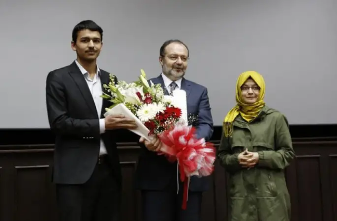 Görmez, Yıldırım Beyazıt Üniversitesi öğrencileriyle buluştu