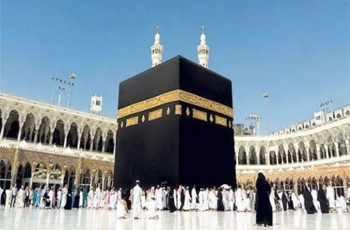 Umre uçuş yasağını kaldırdı