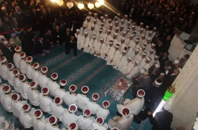 Diyarbakır'da 112 öğrenci için Hafızlık İcazet Merasimi