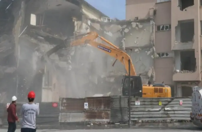 Eski müftülük binasının yerine kavşak