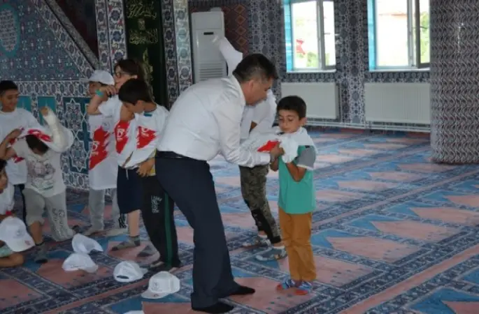 Öğrencilere sporla Kuran-ı ve Camiyi sevdirdiler