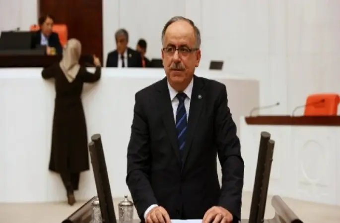 Sözleşmeli, Vekil, Geçici Çalışanlar ile Kadro Alamayan Taşeron İşçilerin kadroya geçirilmesi için MHP’den kanun teklifi