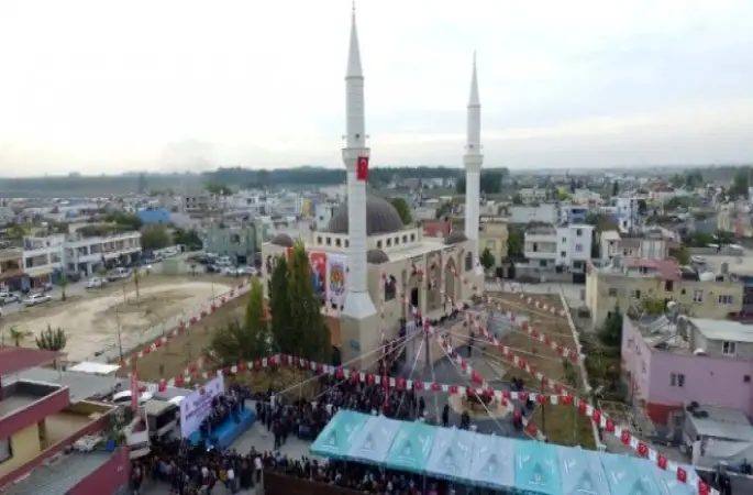 Tarsus'ta Barbaros Merkez Cami Törenle Açıldı