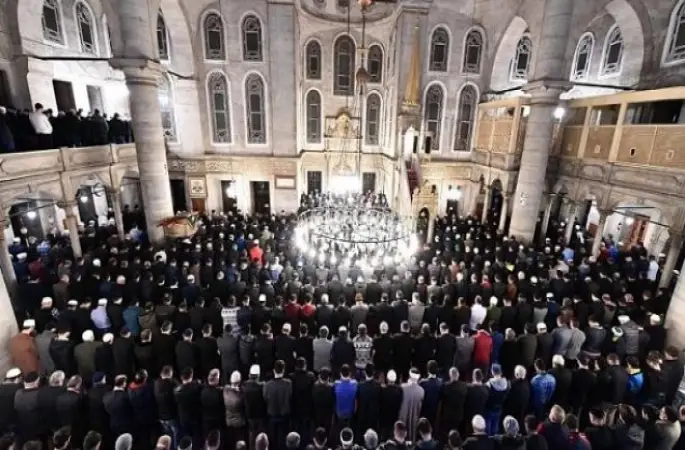 İstanbul'da sabah namazı buluşmaları
