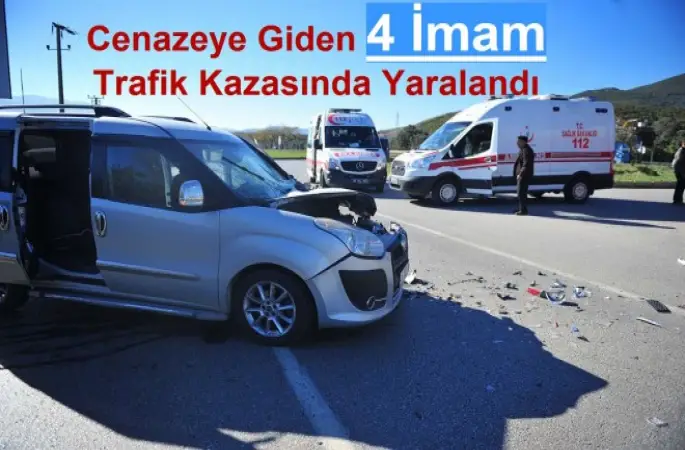 4 İmam Trafik Kazası Geçirdi