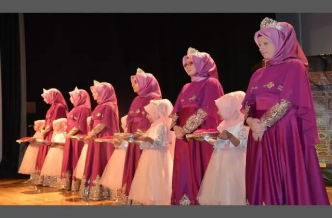 Hafizeler Kur'an Nuruyla Taçlandılar