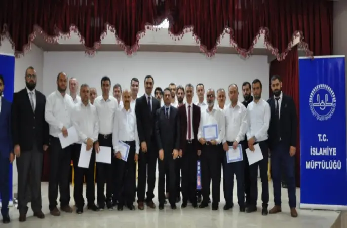 İslahiye'de Ezanı Güzel Okuma Hizmet İçi Eğitim Kursu Sona Erdi