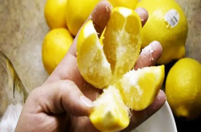 Uyuduğunuz mekana tuzlu limon koyun sonucu görün