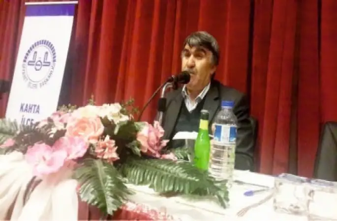 Çiçek, Kuran’ın yaşayarak anlatmalıyız