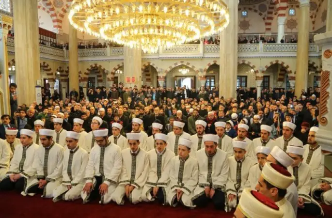 Bağcılar'da 32 Hafız İcazet Töreni