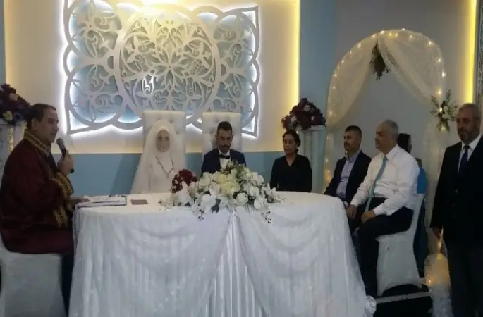 Çukurova’nın Sevilen İmamlarından Cemal Demir, Polis Oğlunu Evlendirdi