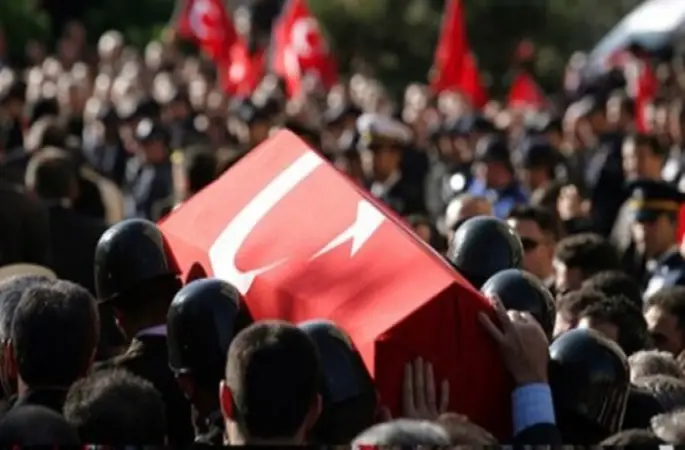 Şırnak'ta 3 asker şehit oldu. 1 asker yaralandı