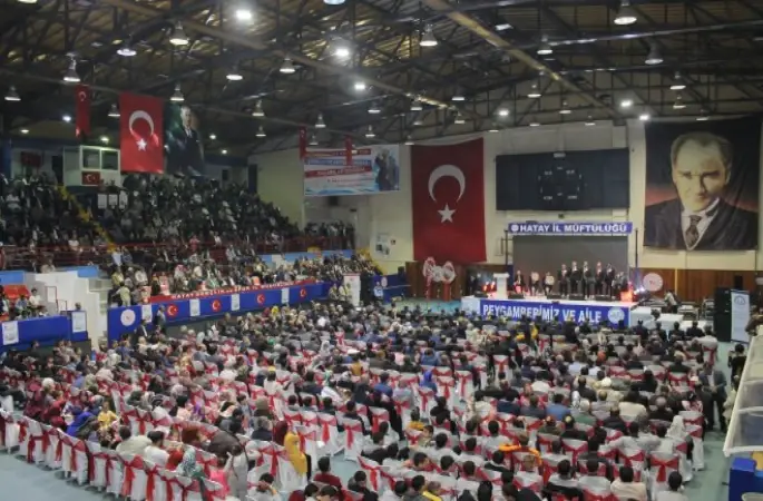 Hatay'da Mevlid-i Nebi Coşkusu Stadlara Sığmadı