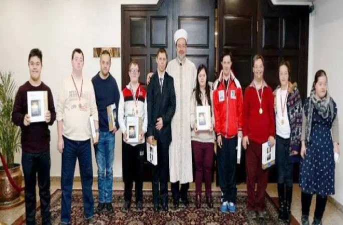 Melek yüzlü çocuklardan Diyanet'e ziyaret