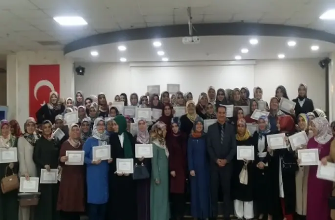 Müftü Gün, Personeline Gözyaşlarıyla Veda Etti