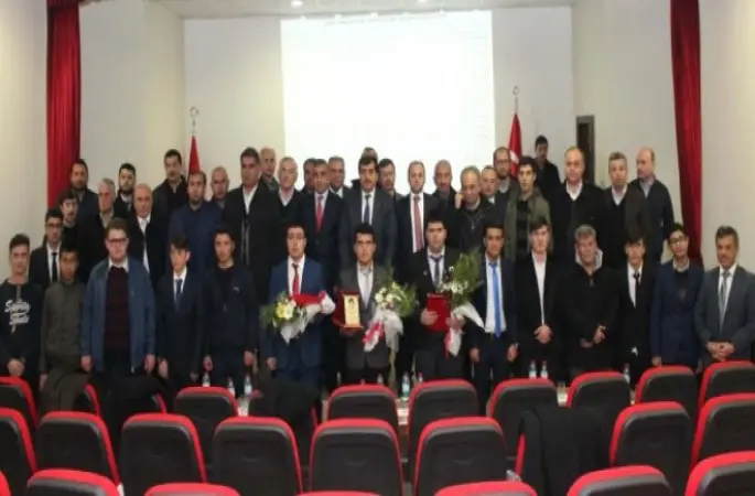 Genç Sada Kuran-ı Kerim'i Güzel Okuma Yarışması