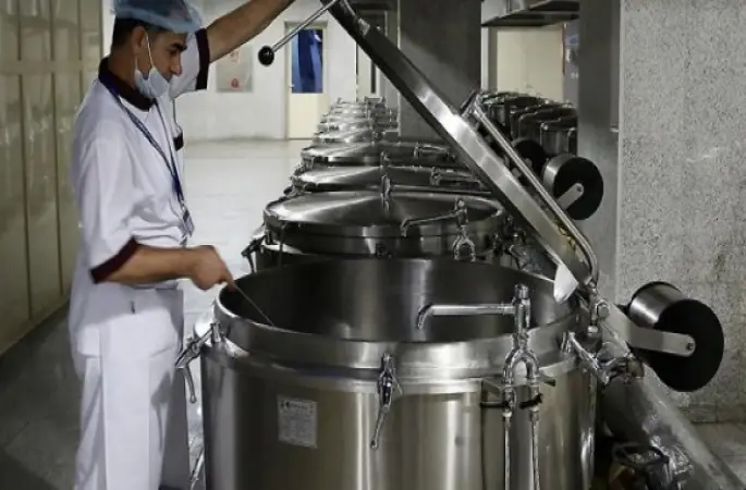 63 bin hacı adayına her gün sıcak yemek…