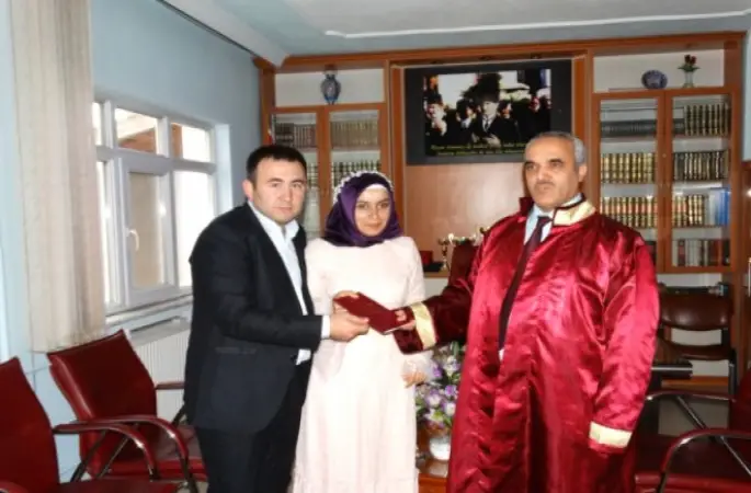 Domaniç İlçe Müftülüğü'nde İlk Resmi Nikah